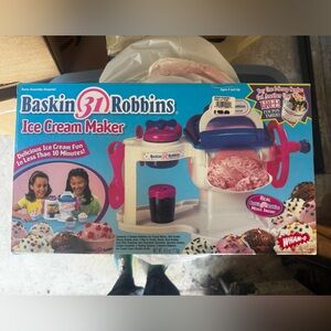 Vintage Baskin Robbins Ice Cream Maker- 1999 WHAM-O